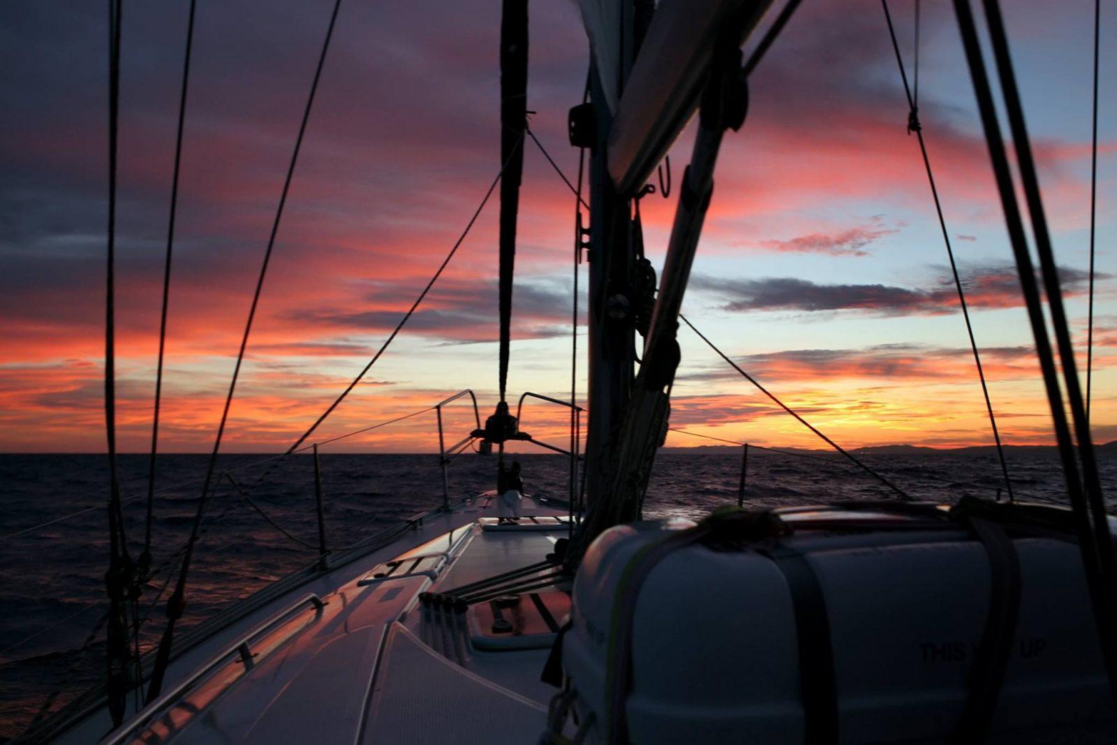 How an Exclusive Use Sailing Course Can Fast-Track Your Skills