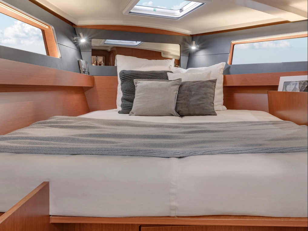 What Is It Really Like to Sleep on a Sailing Yacht?